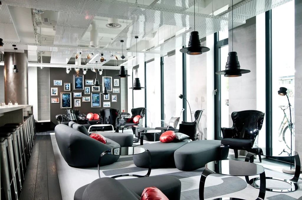 Luxury, Design & Custom Build — CMC customer outcome