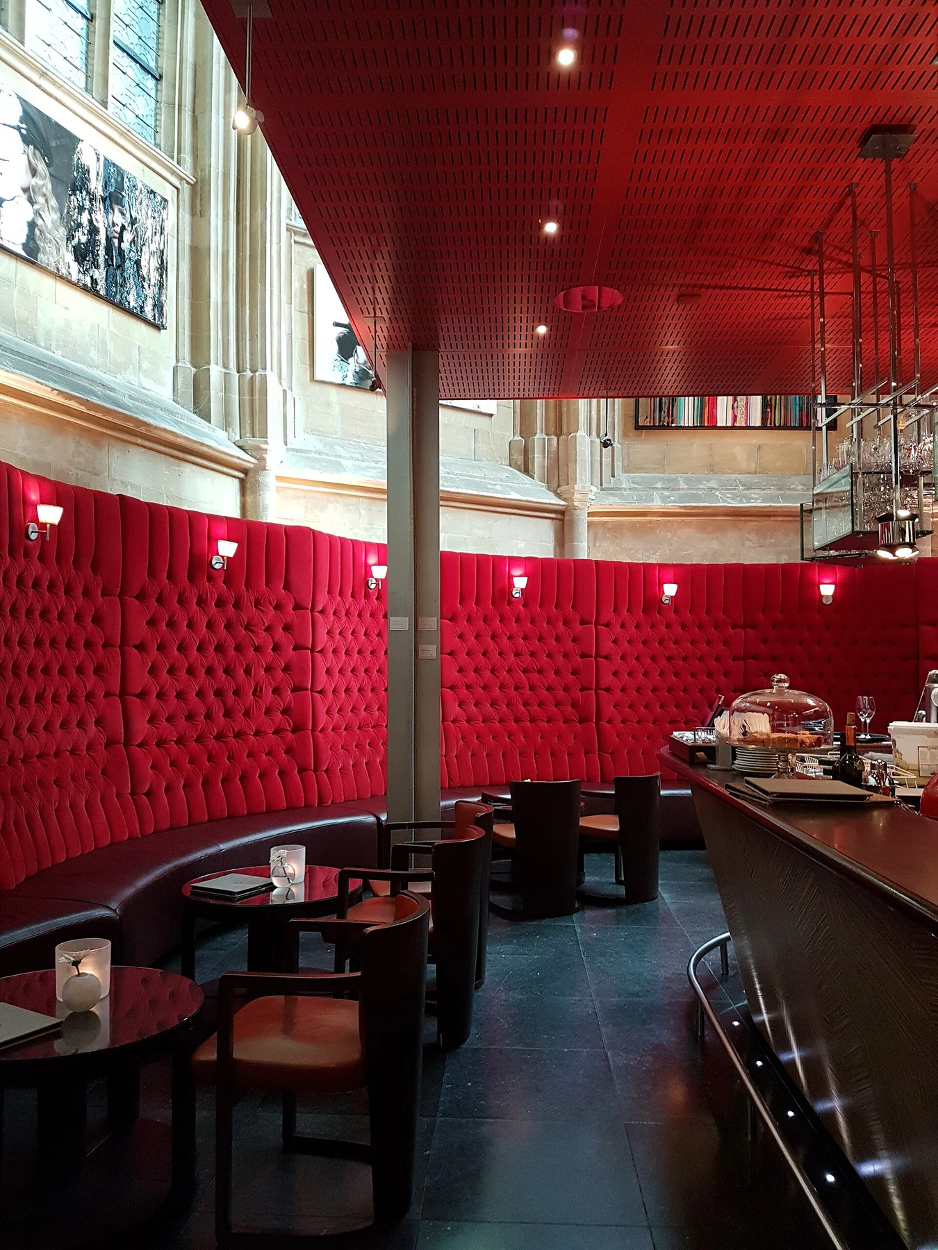 Restaurants & Hospitality — CMC customer outcome